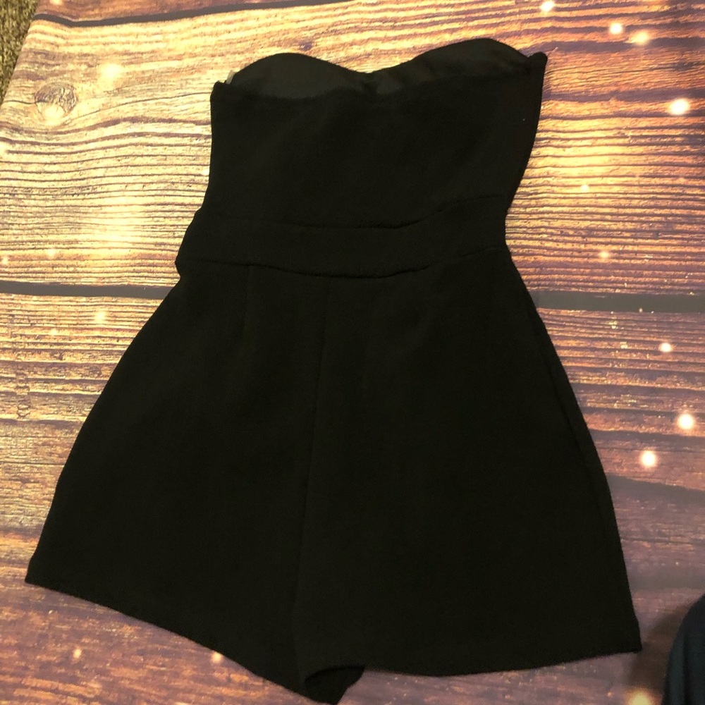 Romper - Picture 2 of 2
